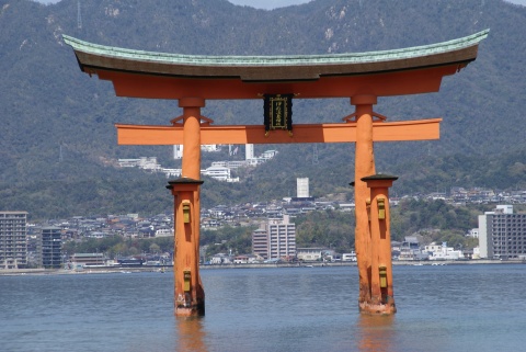 Le Japon : entre traditions et modernités